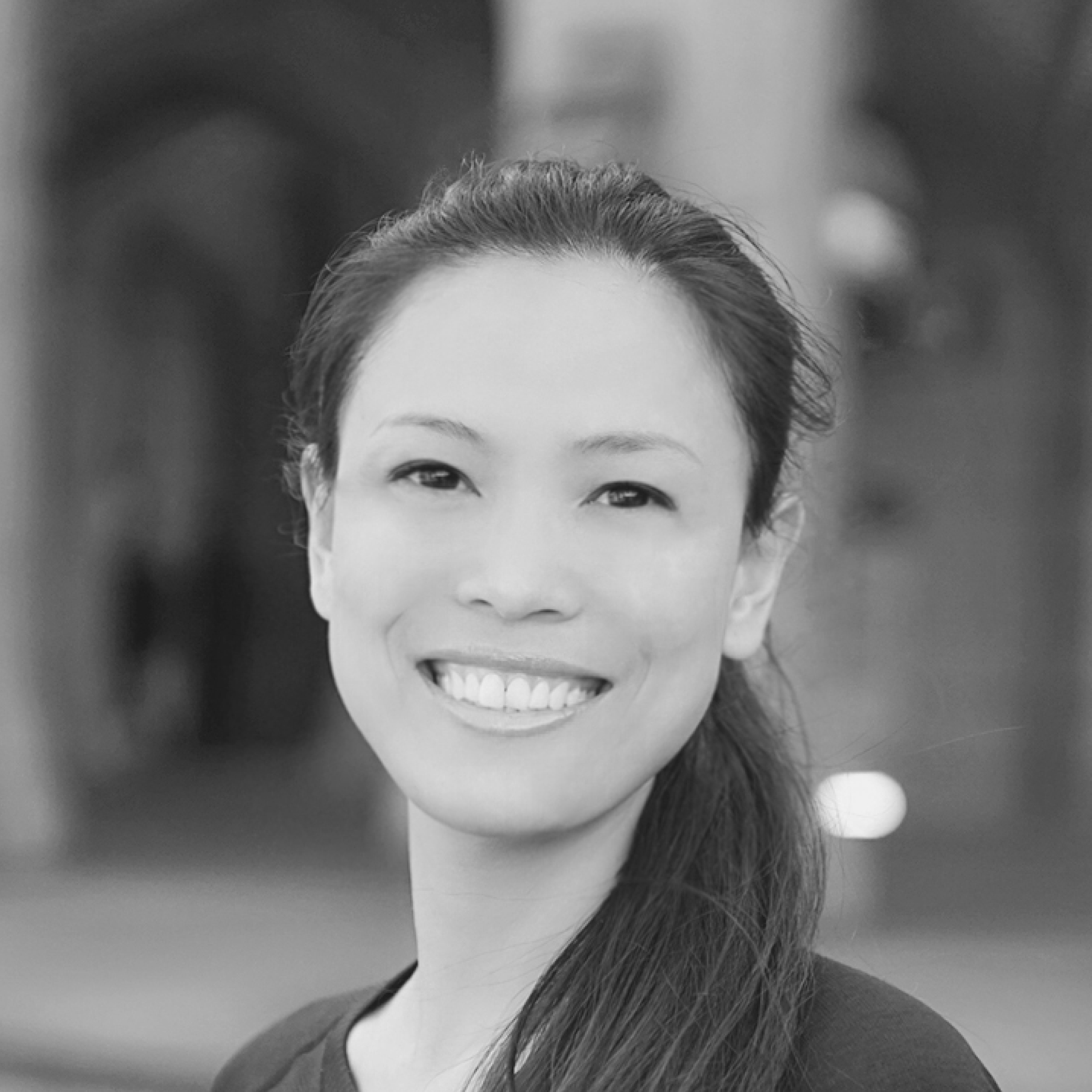 Dr Julie Miao
